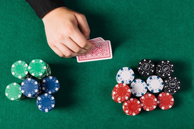 Bagan tingkat loyalitas tebingtoto menampilkan manfaat progresif dari Member hingga Diamond